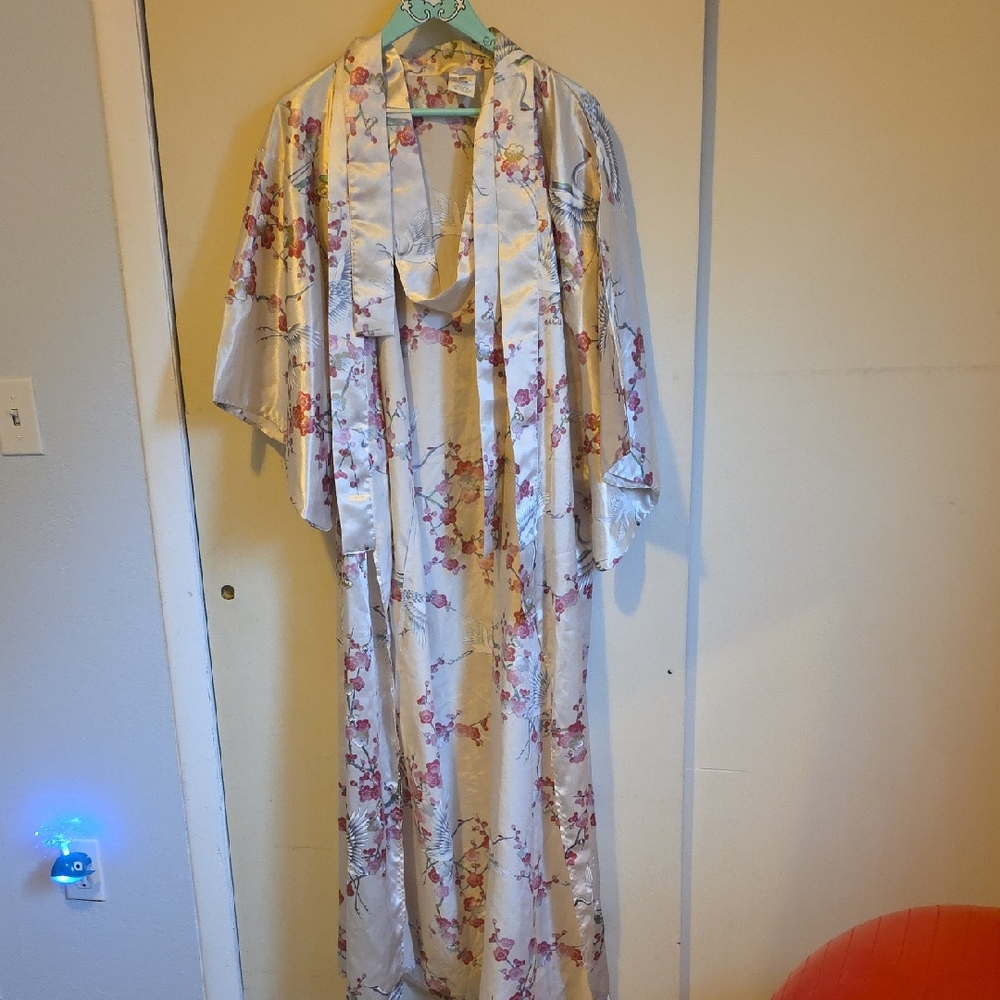 Floral Satin Kimono Robe